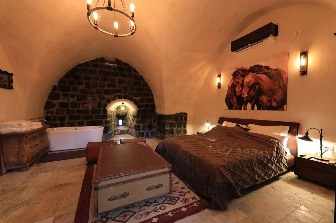 Dona Castle Hotel Tiberias Exterior foto