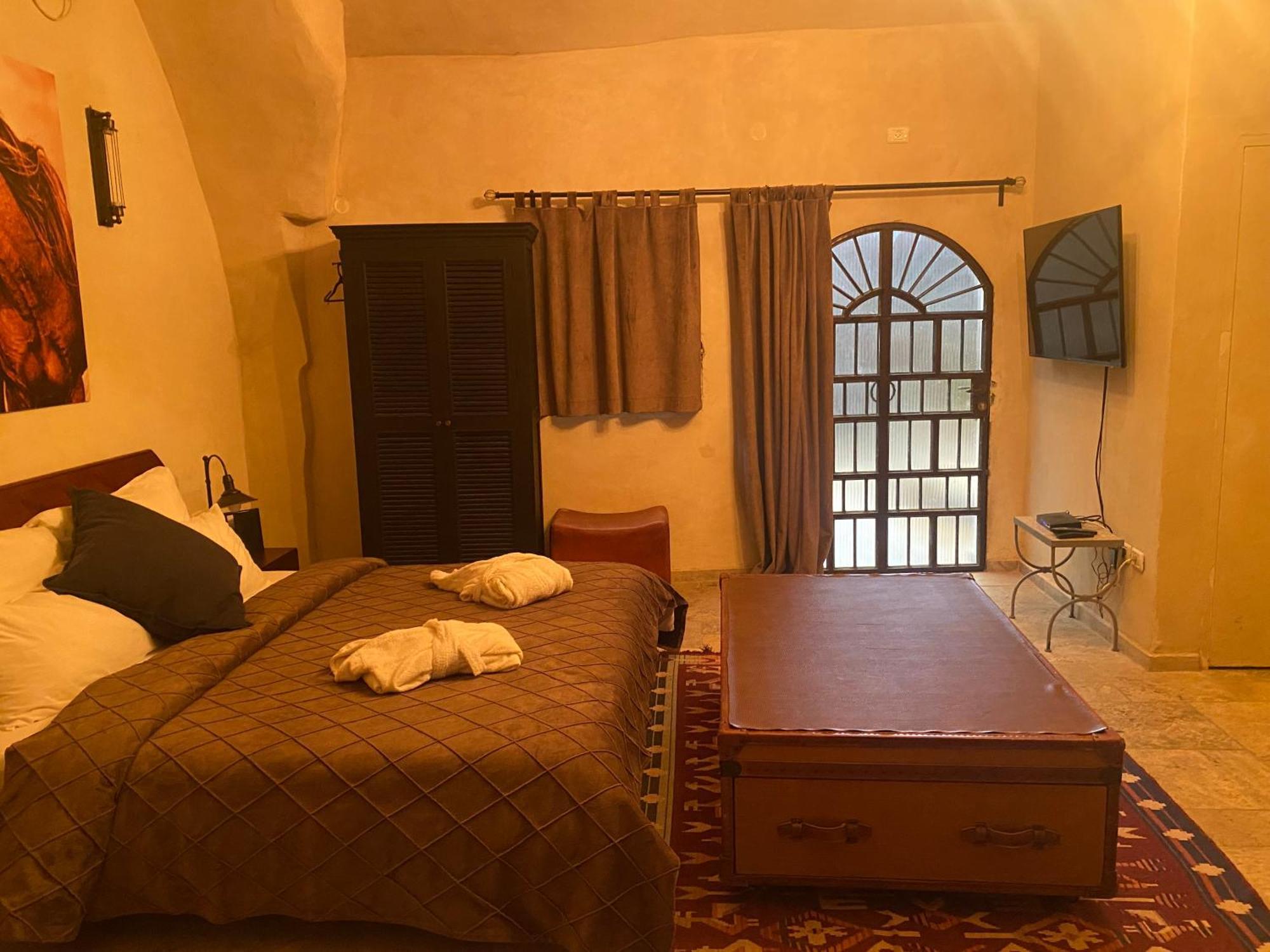 Dona Castle Hotel Tiberias Exterior foto